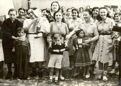 Celebración del día de la Merced en Ventas, años 50. Biblioteca de la Dirección General de Instituciones Penitenciarias