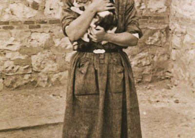 Retrato de Juana Doña en la prisión central de Segovia. Finales de los años cuarenta. Archivo personal de Alexis Mesón Doña.
